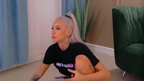 bailey_rush online show from 10/10/25, 04:50