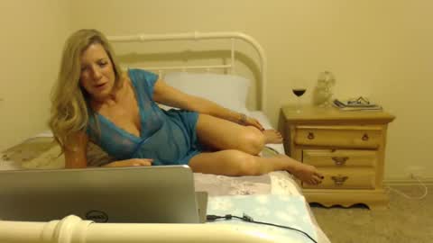 Happy Girl online show from 01/23/25, 03:58