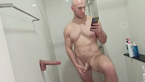 Snapshot of baldyboyy chatting on 10/09/25, 09:51 baldyboyy online show from 10/09/25, 09:51