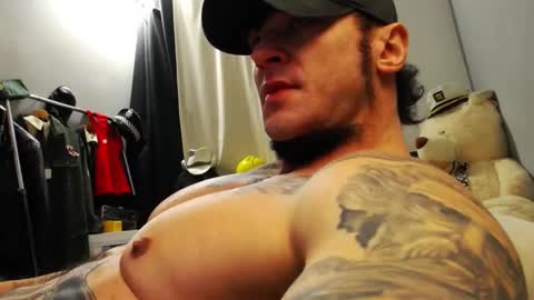Snapshot of ballard_ chatting on 01/22/25, 03:41 Bret Ballard online show from 01/22/25, 03:41