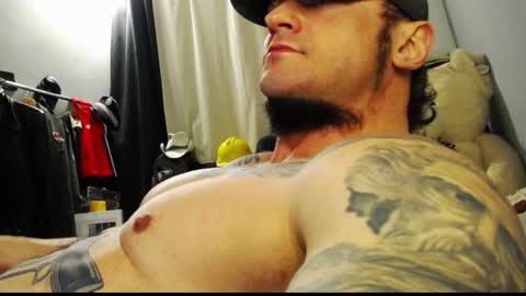Snapshot of ballard_ chatting on 03/05/25, 04:24 Bret Ballard online show from 03/05/25, 04:24