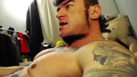 Snapshot of ballard_ chatting on 03/09/25, 04:38 Bret Ballard online show from 03/09/25, 04:38