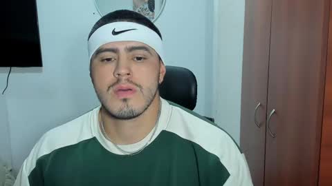 Andres -  online show from 10/07/25, 01:58