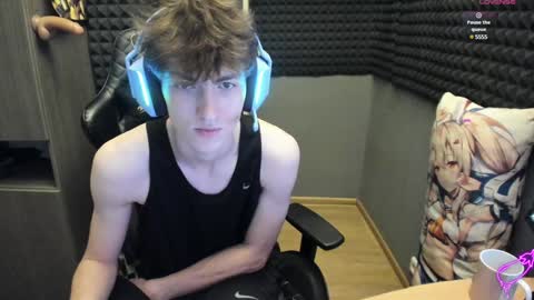 Snapshot of bambelbye chatting on 12/05/24, 04:34 Gaz online show from 12/05/24, 04:34