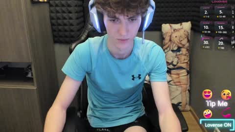 Snapshot of bambelbye chatting on 12/24/24, 06:11 Gaz online show from 12/24/24, 06:11