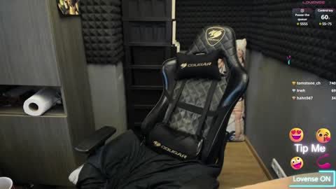 Snapshot of bambelbye chatting on 12/24/24, 09:17 Gaz online show from 12/24/24, 09:17