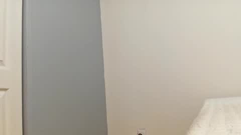 Snapshot of bambi_123 chatting on 01/04/25, 03:29 Littlefuckdoll online show from 01/04/25, 03:29