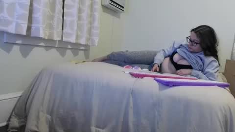 bambiboo8113 online show from 11/18/25, 01:44