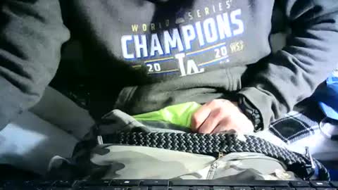 Snapshot of banginondadrumsalldaylong chatting on 12/15/24, 01:35 banginondadrumsalldaylong online show from 12/15/24, 01:35