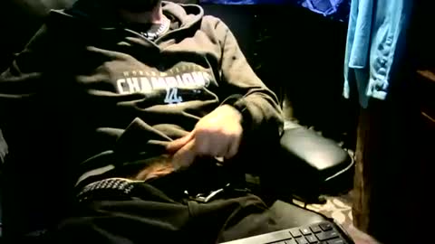 Snapshot of banginondadrumsalldaylong chatting on 02/02/25, 05:37 banginondadrumsalldaylong online show from 02/02/25, 05:37