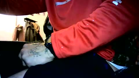 Snapshot of banginondadrumsalldaylong chatting on 10/18/25, 03:09 banginondadrumsalldaylong online show from 10/18/25, 03:09