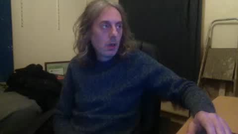 Snapshot of bangintoleather chatting on 10/06/25, 01:03 bangintoleather online show from 10/06/25, 01:03