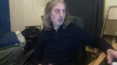 Snapshot of bangintoleather chatting on 11/20/25, 03:18 bangintoleather online show from 11/20/25, 03:18