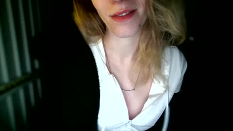 charliejones online show from 02/19/25, 07:27