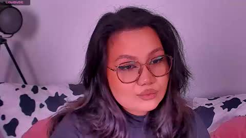 Barbie Kim online show from 10/09/25, 08:07