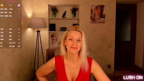 Snapshot of barbara_summers chatting on 02/25/25, 04:00 Barbara online show from 02/25/25, 04:00