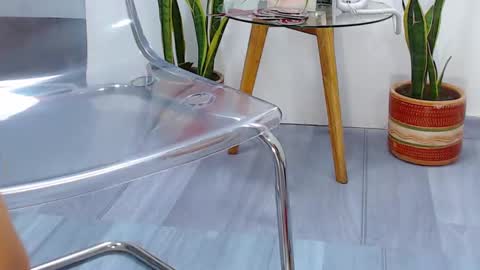 Snapshot of barbara_sw chatting on 02/15/25, 03:06 Barbara online show from 02/15/25, 03:06