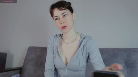 Snapshot of barbarian_girl chatting on 01/09/25, 11:36 Amina online show from 01/09/25, 11:36