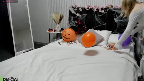 Barbie Staze online show from 10/26/25, 02:17