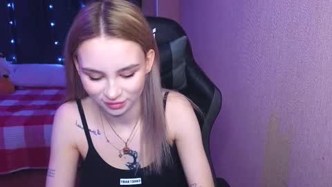 Eva online show from 02/24/25, 12:05