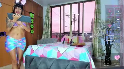 Barbiefoxx online show from 10/14/25, 08:20