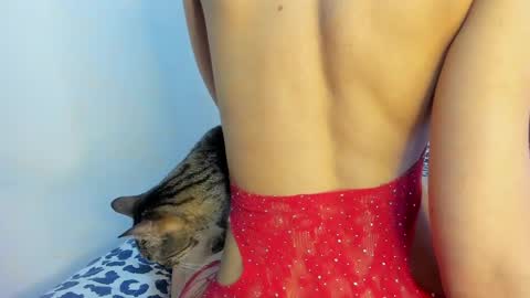 Snapshot of barbielatinass chatting on 01/18/25, 04:59 Sarashy online show from 01/18/25, 04:59