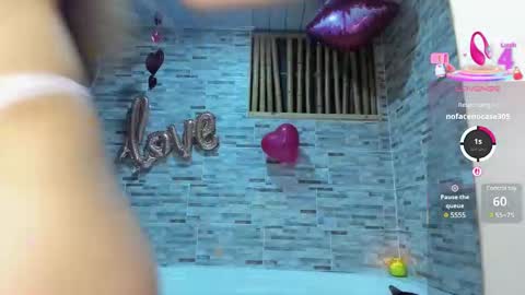 Snapshot of barbielatinass chatting on 02/15/25, 04:14 Sarashy online show from 02/15/25, 04:14
