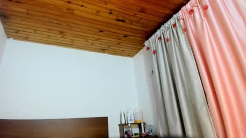 Snapshot of barbielatinass chatting on 03/05/25, 04:13 Sarashy online show from 03/05/25, 04:13