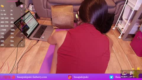 Snapshot of basapukipuki chatting on 01/08/25, 04:54 PukiPuki online show from 01/08/25, 04:54