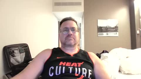 Snapshot of basketballjerseygang chatting on 02/14/25, 09:43 Jordan online show from 02/14/25, 09:43