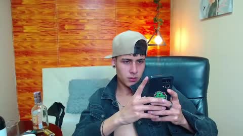 Bastian online show from 12/04/24, 09:29