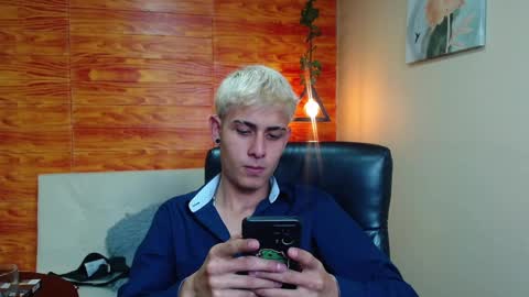 Bastian online show from 12/12/24, 02:37