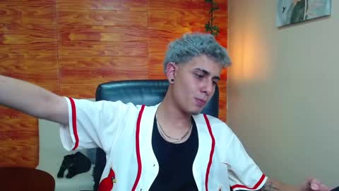 Bastian online show from 12/17/24, 05:18