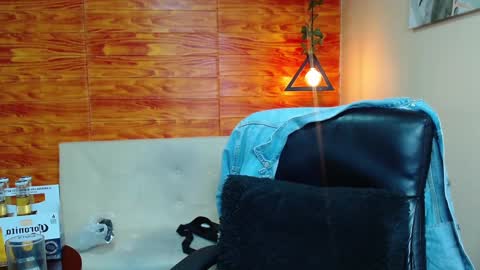 Bastian online show from 12/22/24, 06:17