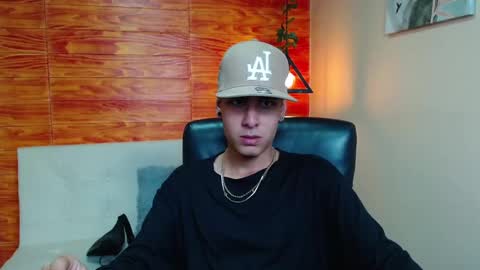 Bastian online show from 12/31/24, 07:53