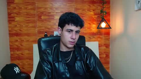 Bastian online show from 01/10/25, 07:04