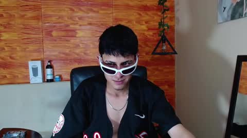 Bastian online show from 02/12/25, 09:20