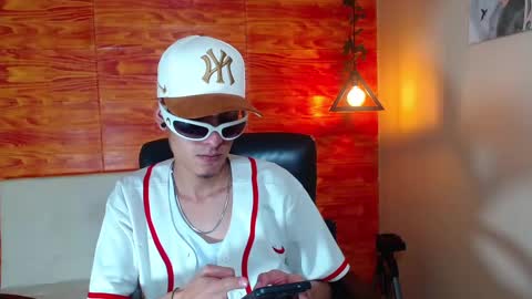 Bastian online show from 02/20/25, 02:40