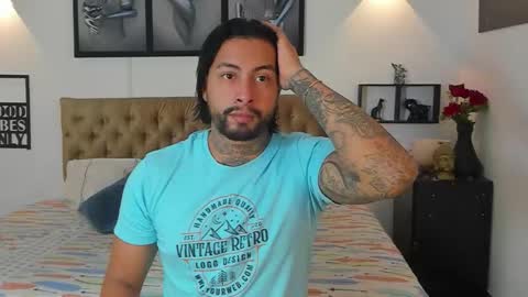 Snapshot of bastian_jones1 chatting on 10/07/25, 07:05 bastian_jones1 online show from 10/07/25, 07:05