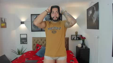 Snapshot of bastian_jones1 chatting on 11/03/25, 11:59 bastian_jones1 online show from 11/03/25, 11:59