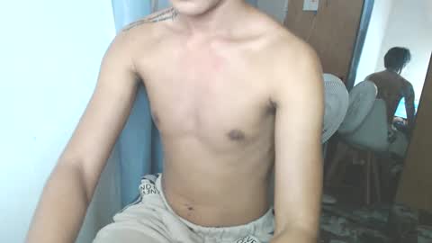 Snapshot of baxter_bab chatting on 01/15/25, 04:04 Lf Babe online show from 01/15/25, 04:04