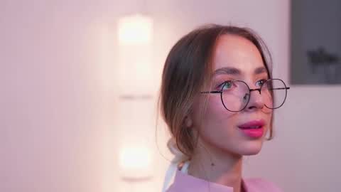  JETT  DENI  online show from 10/25/25, 04:57