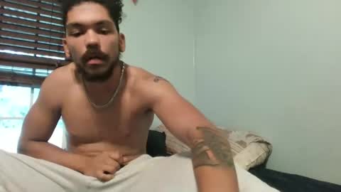 Snapshot of bbbbbro21 chatting on 10/26/25, 06:14 bbbbbro21 online show from 10/26/25, 06:14