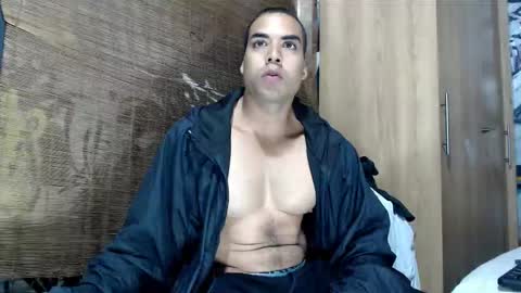 Snapshot of bbc_monster1 chatting on 10/13/25, 11:54 Justin online show from 10/13/25, 11:54