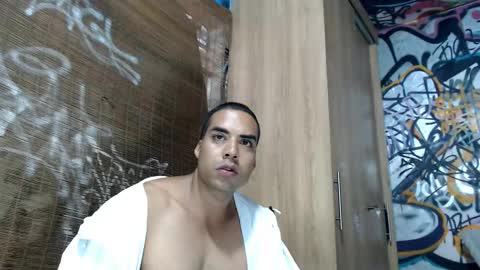 Snapshot of bbc_monster1 chatting on 11/01/25, 10:34 Justin online show from 11/01/25, 10:34