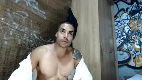 Snapshot of bbc_monster1 chatting on 11/24/25, 11:59 Justin online show from 11/24/25, 11:59