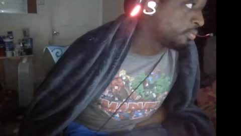 Snapshot of bbc_rocker chatting on 11/19/25, 04:07 rocker n queen online show from 11/19/25, 04:07