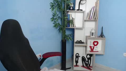 Charlote online show from 01/27/25, 11:54