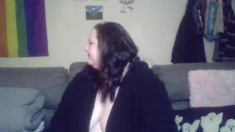 Snapshot of bbwbabe_freya chatting on 10/18/25, 02:47 pixie online show from 10/18/25, 02:47