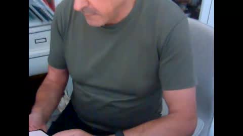 Snapshot of bcn1959 chatting on 12/05/24, 02:00 bcn1959 online show from 12/05/24, 02:00